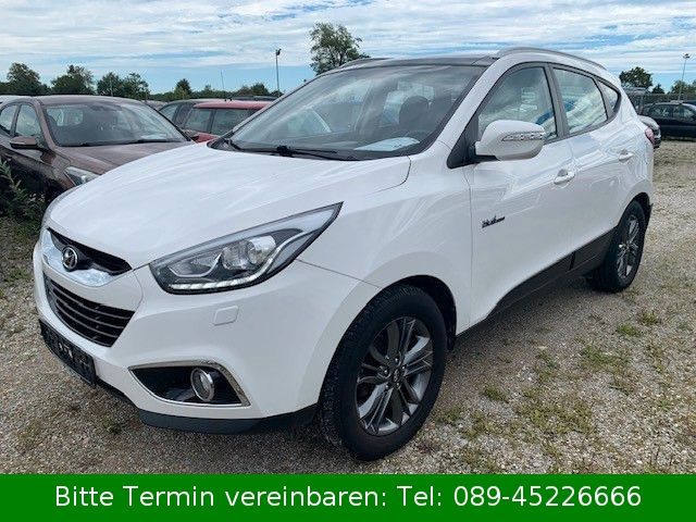 ix35*PANORAMA*TEILLEDER*8-FACH ALU*NAVI*SHZ*PDC*